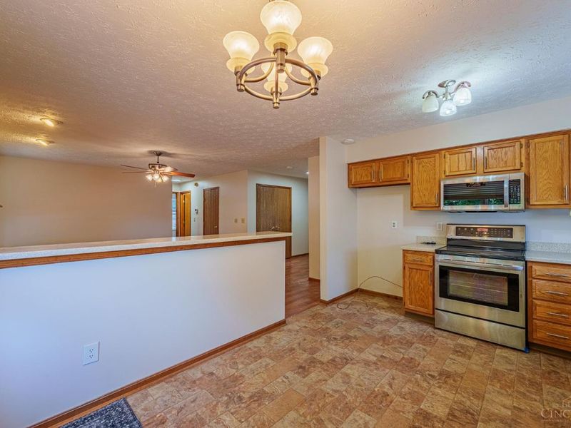 6559 Vonnie Vale Court, Fairfield Twp, OH 45011 Photo 16