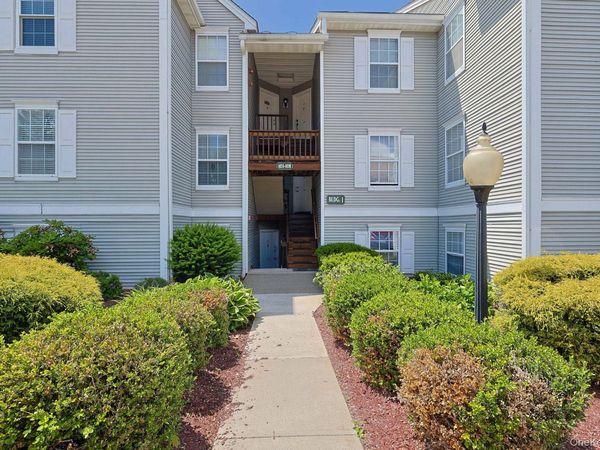 1103 Washington Green , New Windsor, NY 12553