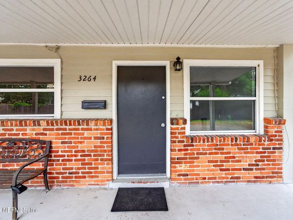 3264 ST AUGUSTINE Road, Jacksonville, FL 32207