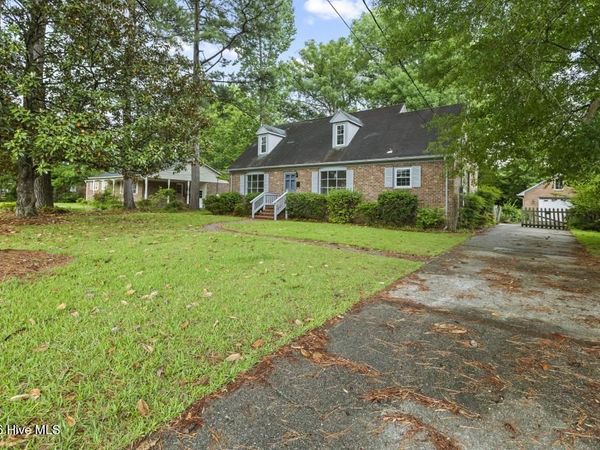 309 Forest Grove Avenue, Jacksonville, NC 28540