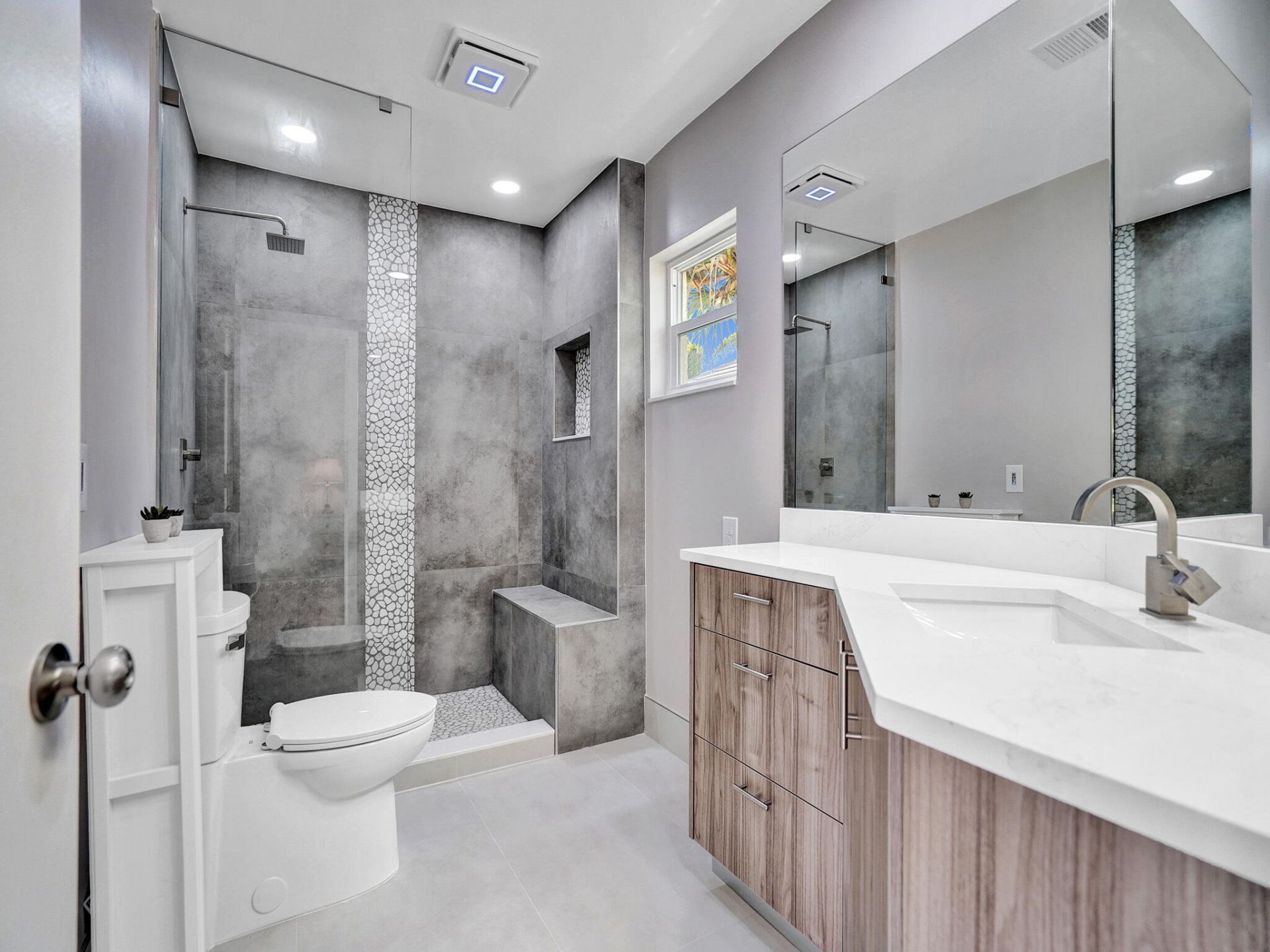 3811 NE 26th Avenue, Lighthouse Point, FL 33064 Photo