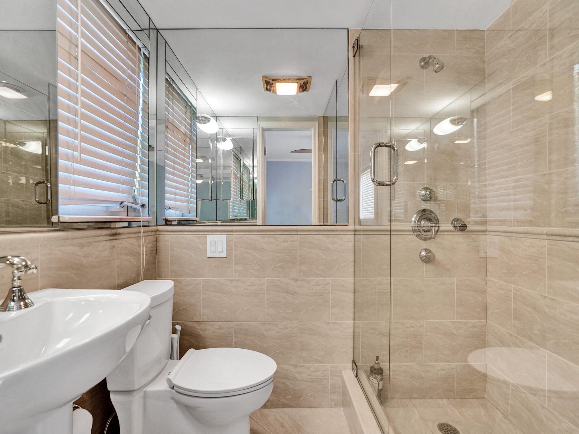 3811 NE 26th Avenue, Lighthouse Point, FL 33064 Photo