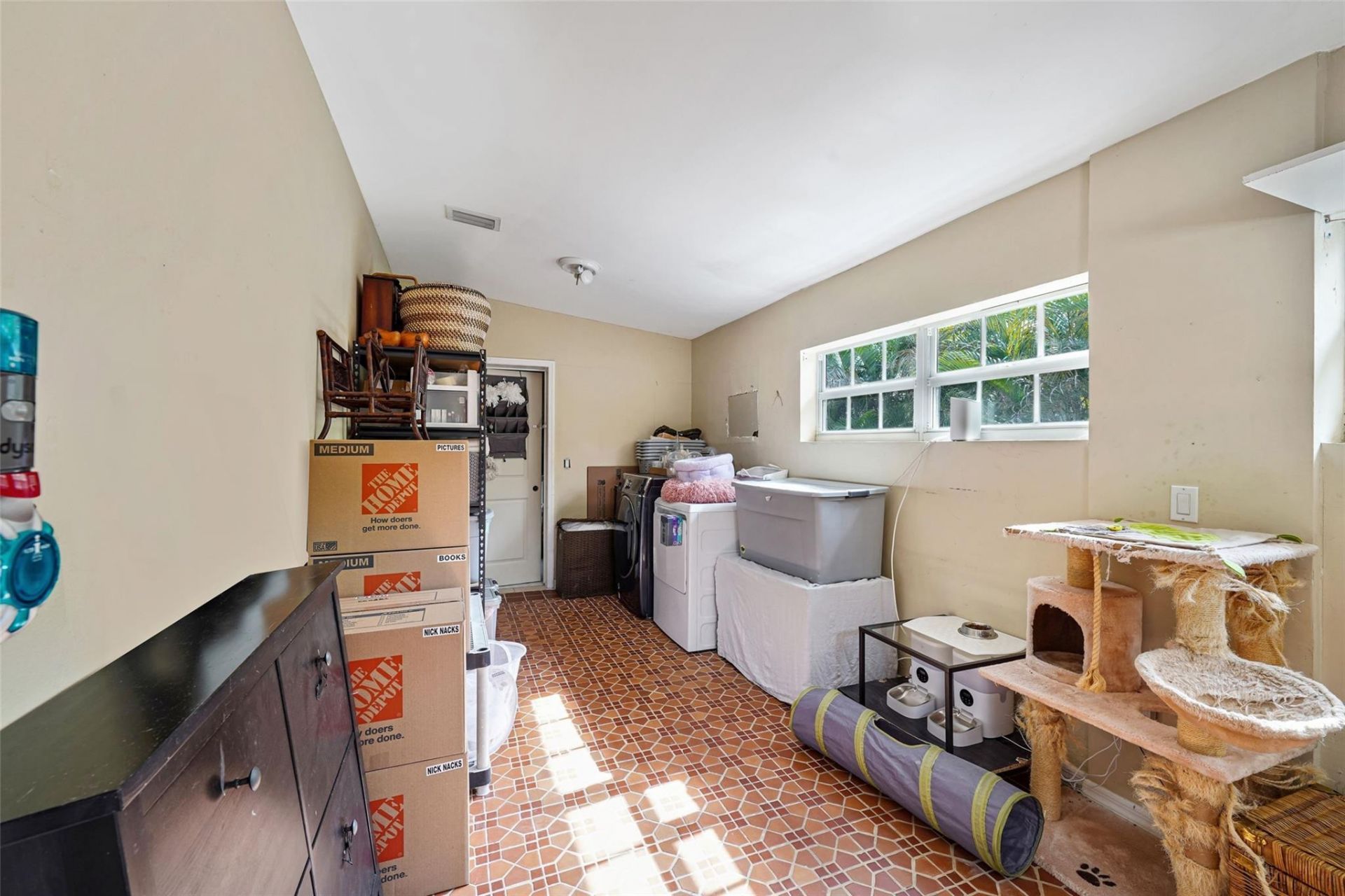 500 NW 120th Street, Miami, FL 33168 Photo