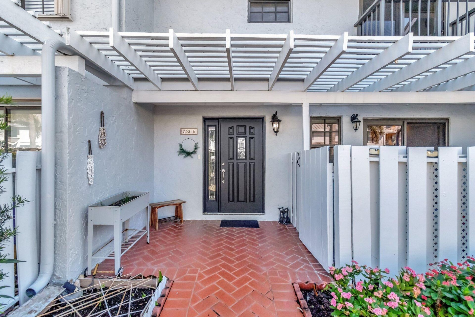 732 NE 12th Terrace, Unit 6, Boynton Beach, FL 33435 Photo