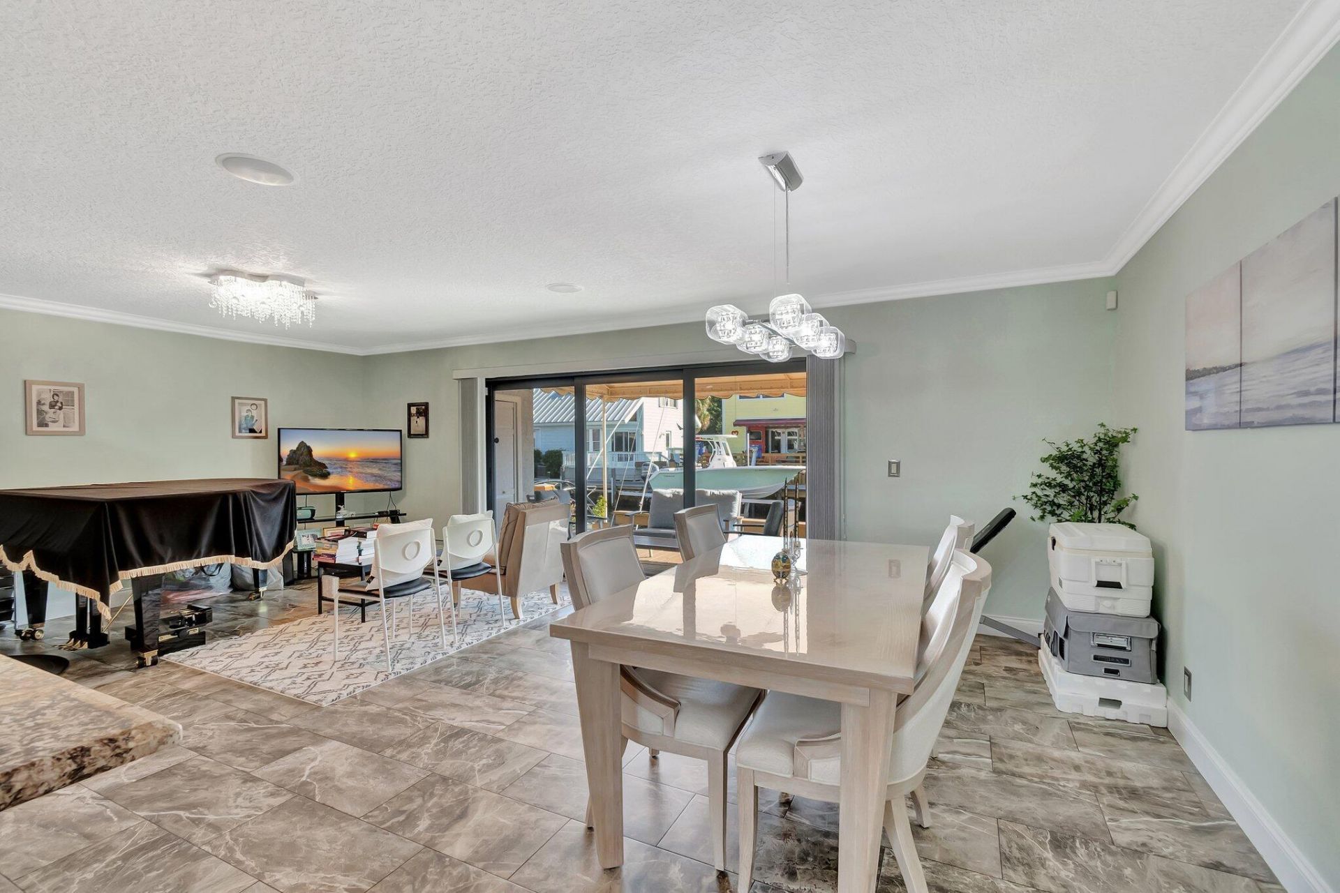 732 NE 12th Terrace, Unit 6, Boynton Beach, FL 33435 Photo