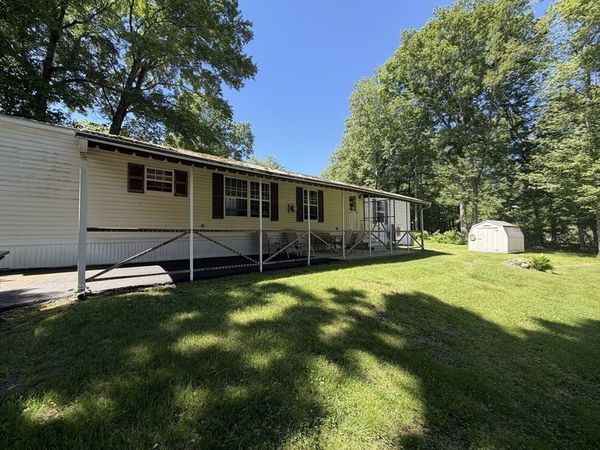 16 Tyler Street, Brookfield, MA 01506