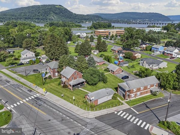 160 LINGLESTOWN ROAD , HARRISBURG, PA 17110