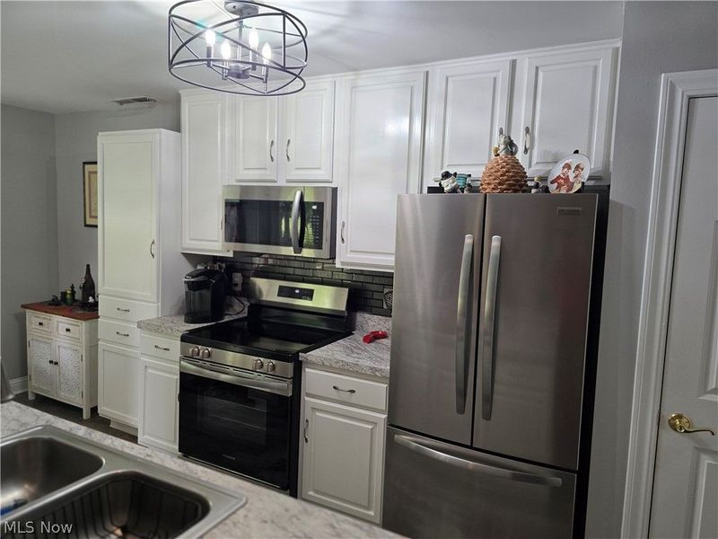 3800 Rosemont 116 #B Boulevard, Akron, OH 44333 Photo 16