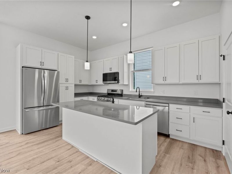 4701 Bridge Avenue, Cleveland, OH 44102 Photo 7