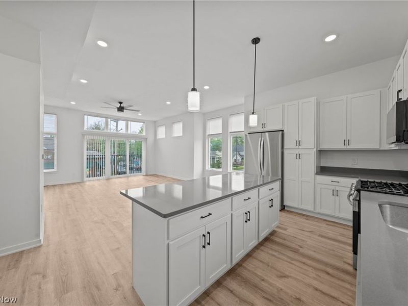 4701 Bridge Avenue, Cleveland, OH 44102 Photo 9