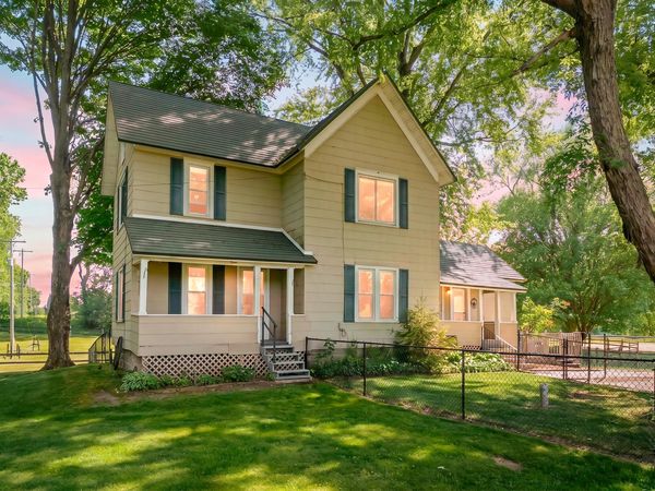 10465 N 32nd Street, Richland, MI 49083