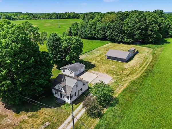 4559 S Maple Island Road, Hesperia, MI 49421