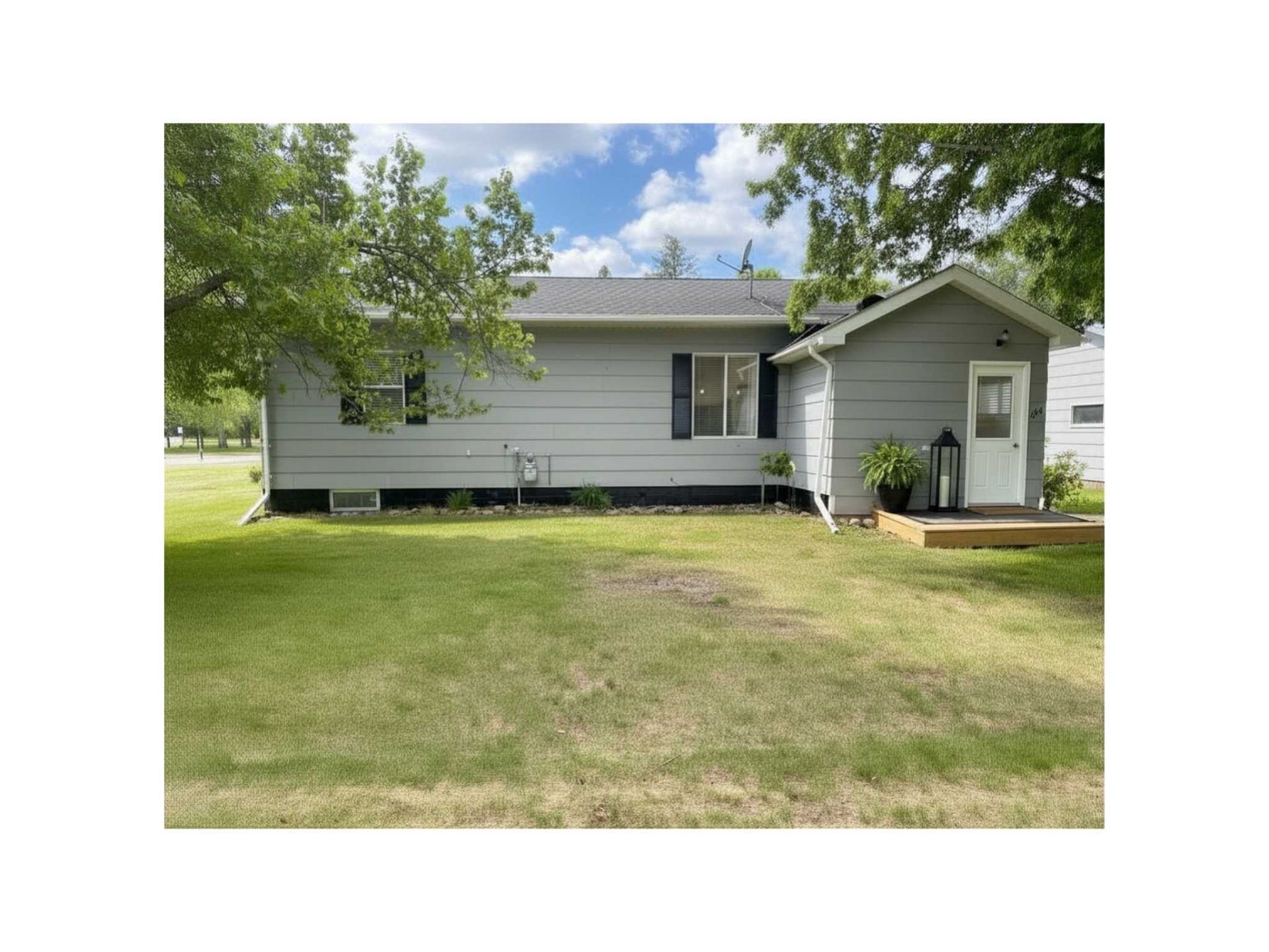 502 Robert Street N, Clarissa, MN 56440