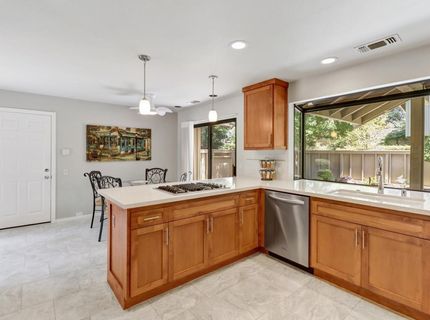 11629 Gold Country Blvd, Gold River, CA 95670 Photo