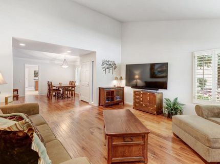 11629 Gold Country Blvd, Gold River, CA 95670 Photo