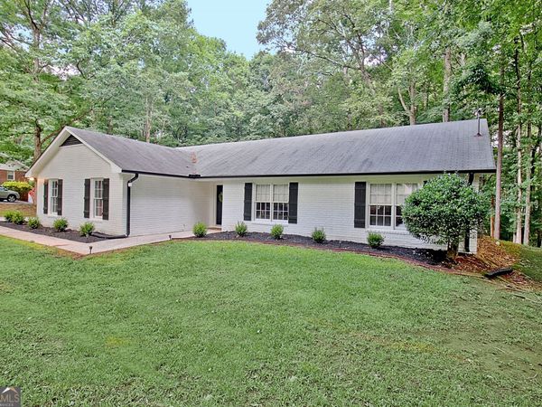 140 Wendell Court, Fayetteville, GA 30215