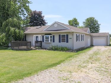 918 Hoover Rd, Mansfield, OH 44906