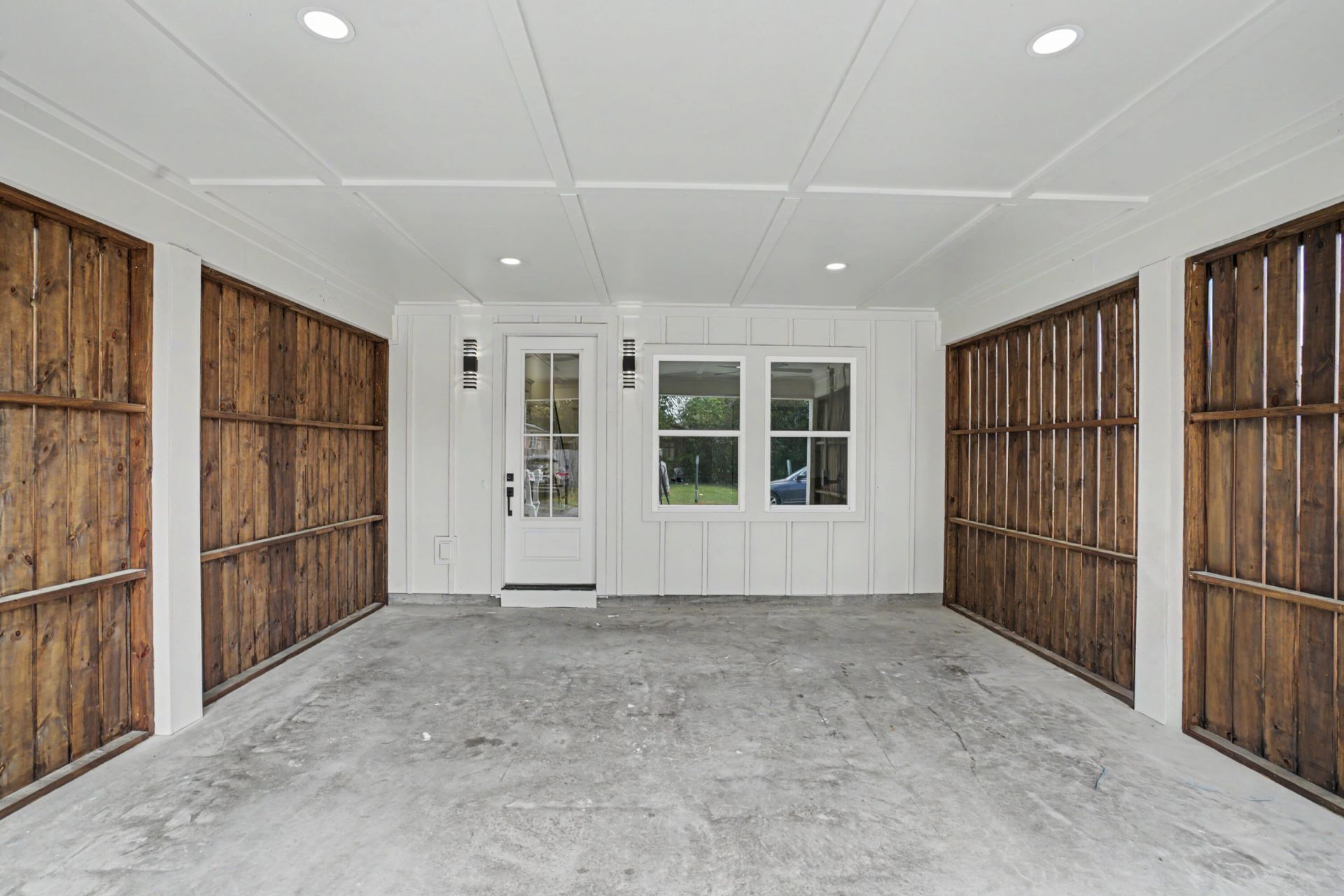 2014 Comstock Avenue Photo 22