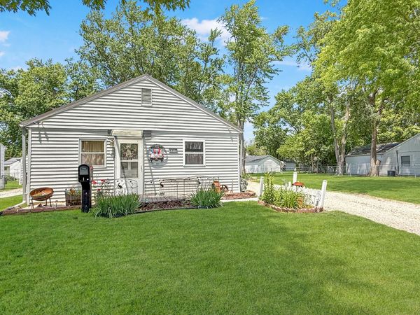 1357 Fairlawn Drive , Rantoul, IL 61866