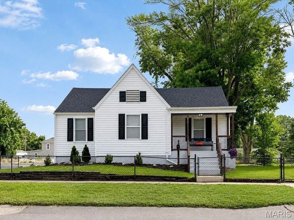 206 E Clement Street, De Soto, MO 63020