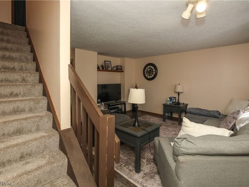 501 N Park Drive, Ravenna, OH 44266 Photo 12