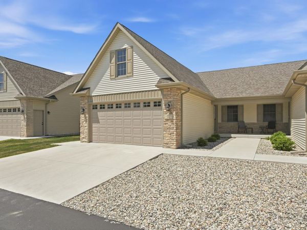 821 9th Street SW , Unit 9a, DeMotte, IN 46310