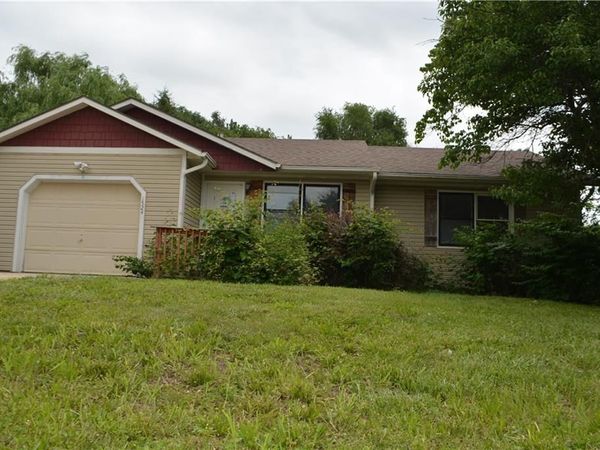 1524 Savage Street, Eudora, KS 66025