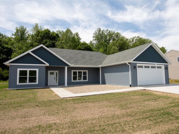 215 Whitetail Lane, Argos, IN 46501