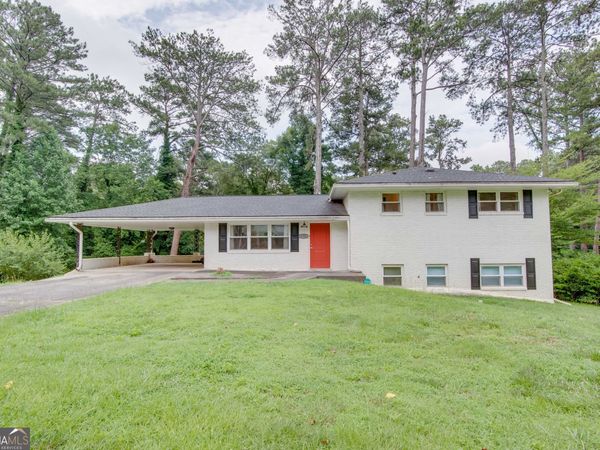 2752 Arrowood Drive, Unit UPSTAIRS, East Point, GA 30344