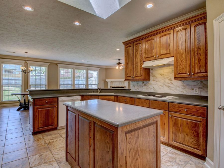 Property Image 28