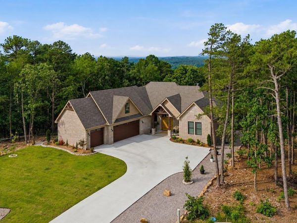 77 Letrista Dr , Hot Springs Village, AR 71909