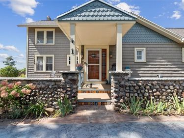 1 28th Avenue , Sylvan Beach, NY 13157