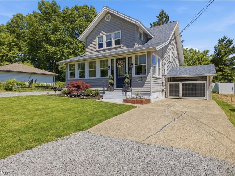 17500 Lundys Lane, Lake Milton, OH 44429 Photo 2