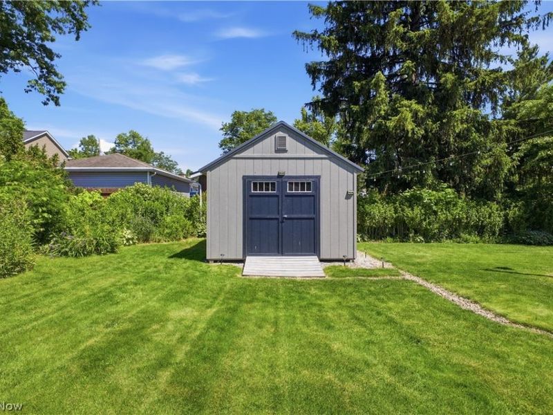 17500 Lundys Lane, Lake Milton, OH 44429 Photo 29