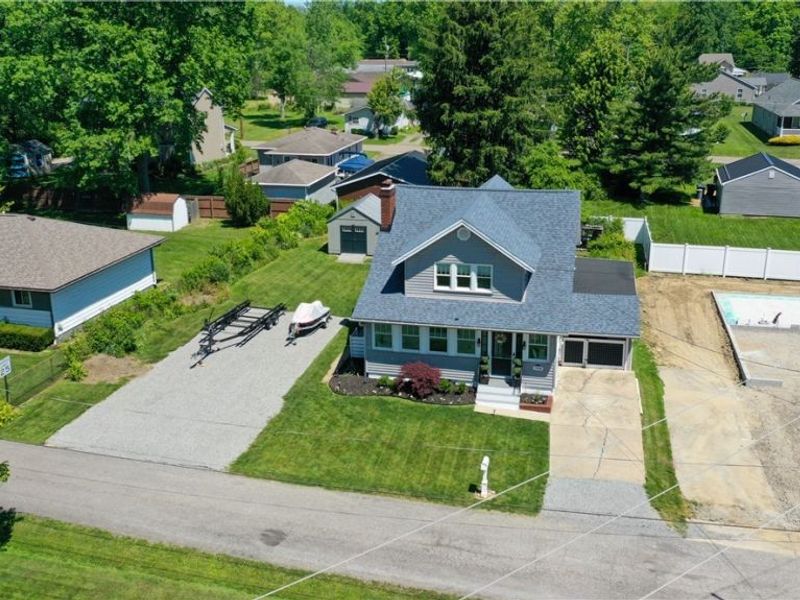 17500 Lundys Lane, Lake Milton, OH 44429 Photo 3