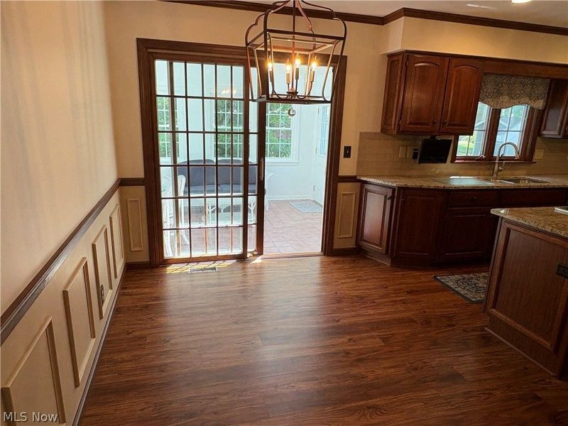 133 Southdale Boulevard, Cortland, OH 44410 Photo 10