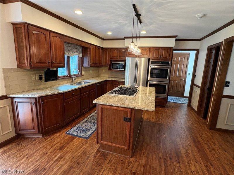 133 Southdale Boulevard, Cortland, OH 44410 Photo 11