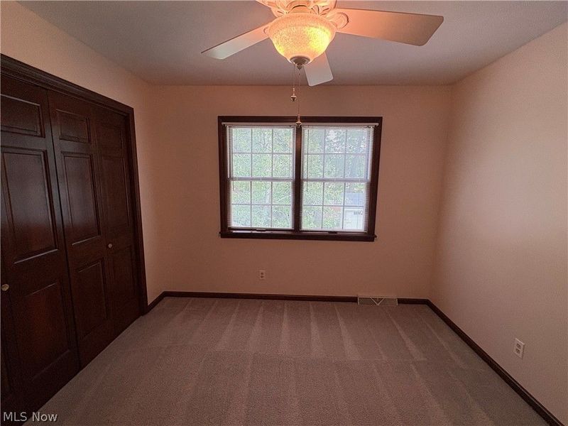 133 Southdale Boulevard, Cortland, OH 44410 Photo 32