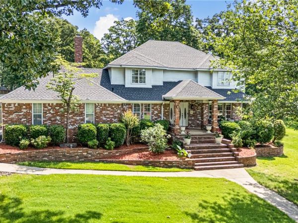 504 Heartland Drive, Russellville, AR 72802