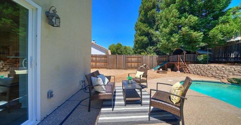 2835 Augusta Ct, Rocklin, CA 95765 Photo