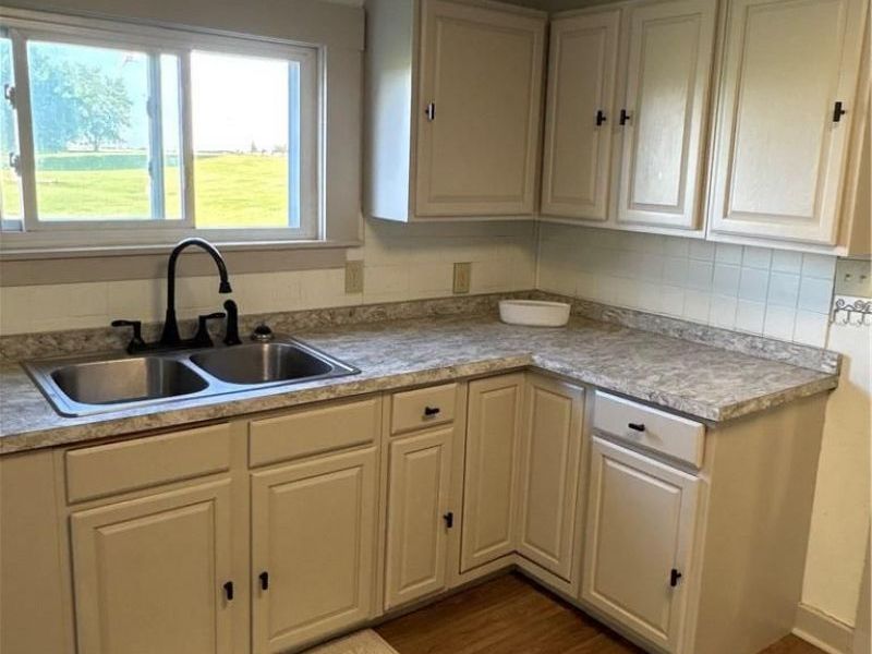 8977 Liberty Street, Union City, OH 45390 Photo 9
