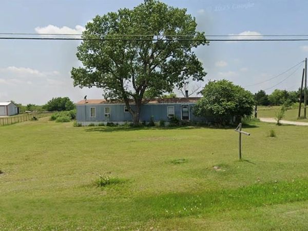 990 Willow Creek Road , Palmer, TX 75152