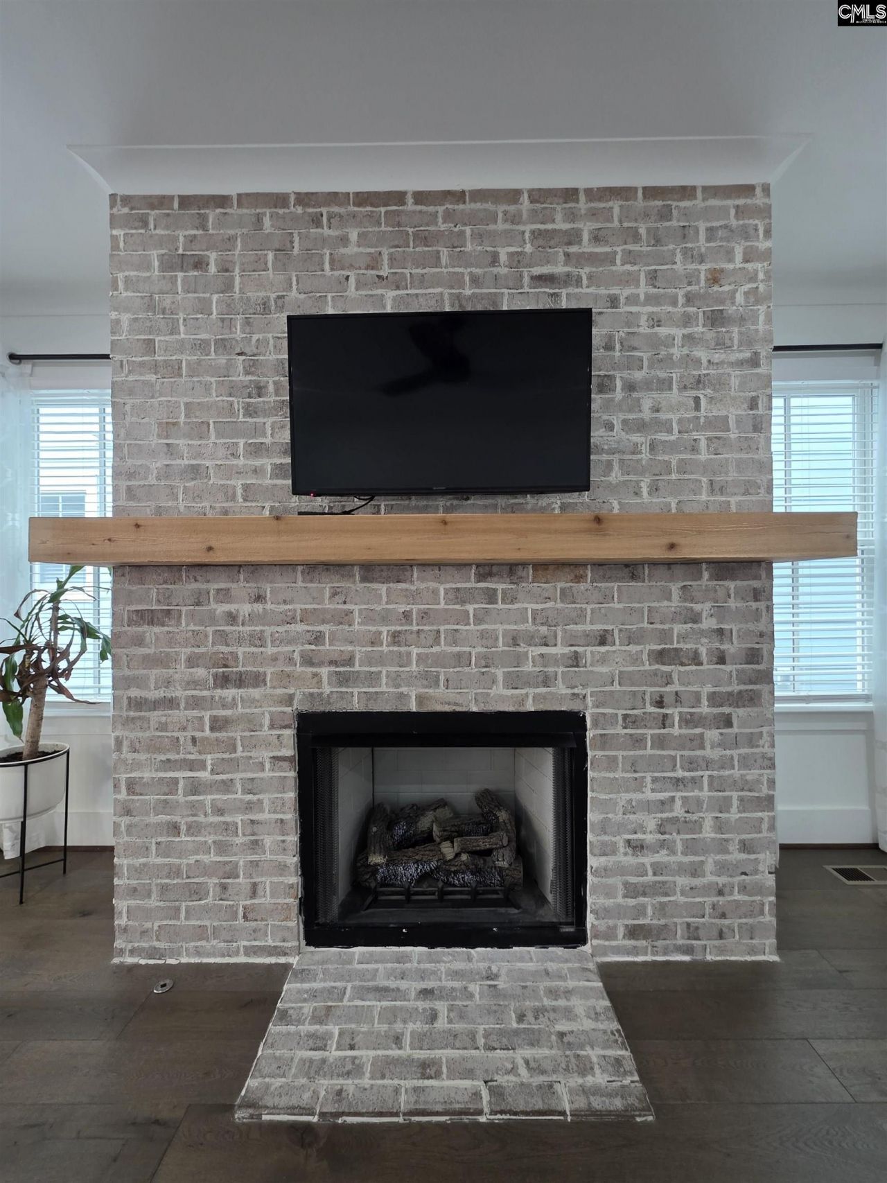 2212 Park Street  Photo 7
