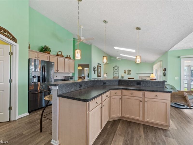 38323 Springdale Drive, North Ridgeville, OH 44039 Photo 11