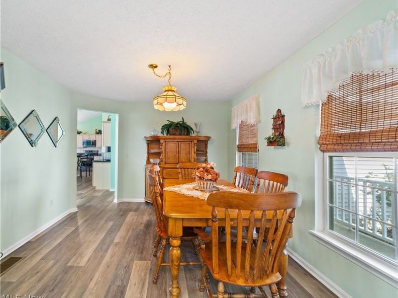 38323 Springdale Drive, North Ridgeville, OH 44039 Photo 14