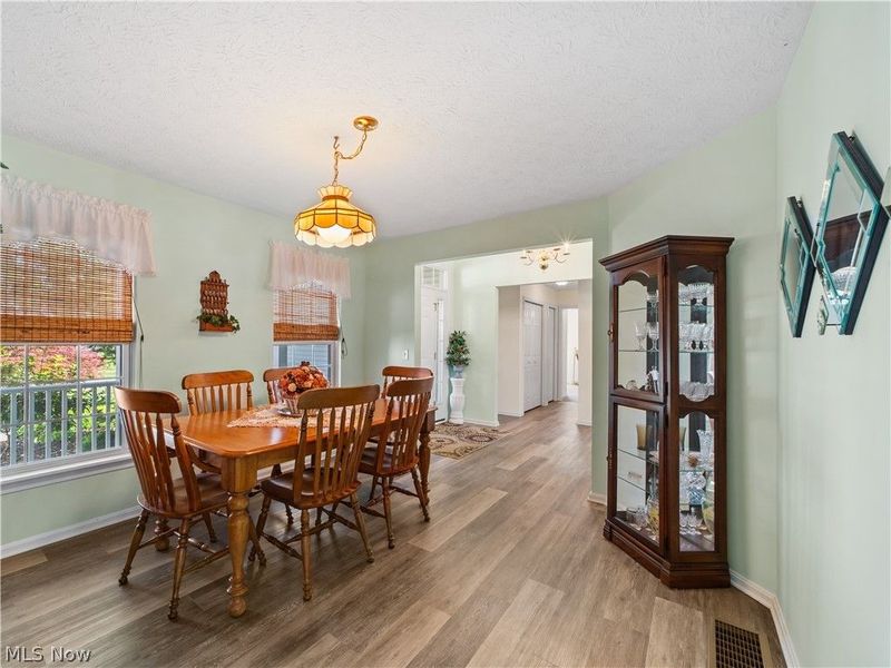 38323 Springdale Drive, North Ridgeville, OH 44039 Photo 15