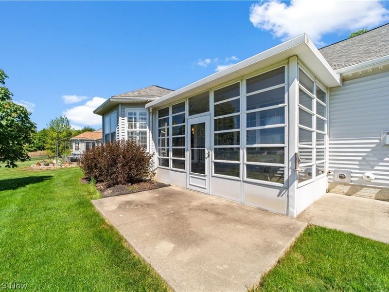 38323 Springdale Drive, North Ridgeville, OH 44039 Photo 28