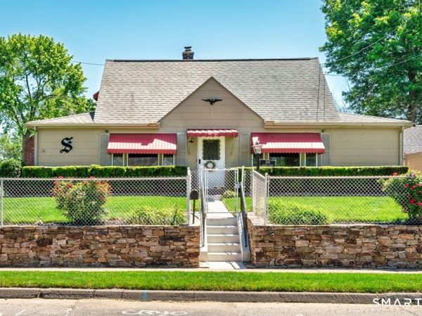 100 Bedford , East Hartford, CT 06118