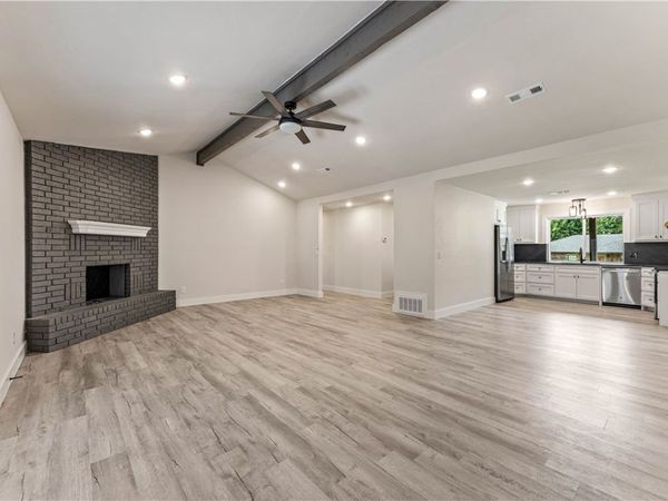 2913 Parkwood Drive , Rogers, AR 72756
