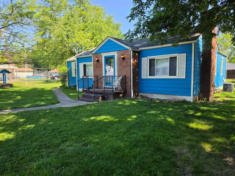 1794 Hopkins Avenue, Columbus, OH 43223 Photo 2